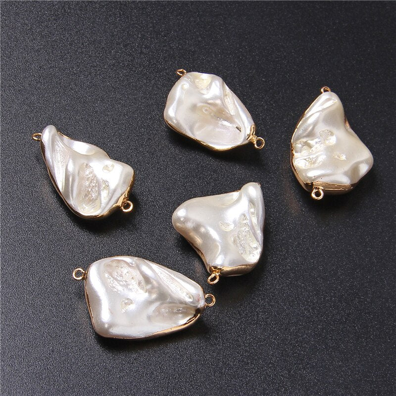 Natural Irregular Shell Pearl Beads Charms Connector (3PCS)