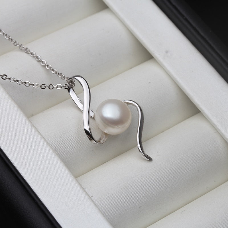 |200000226:29#white pearl pendant