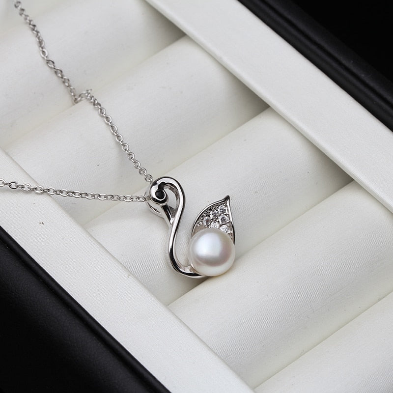 |200000226:29#white pearl pendant
