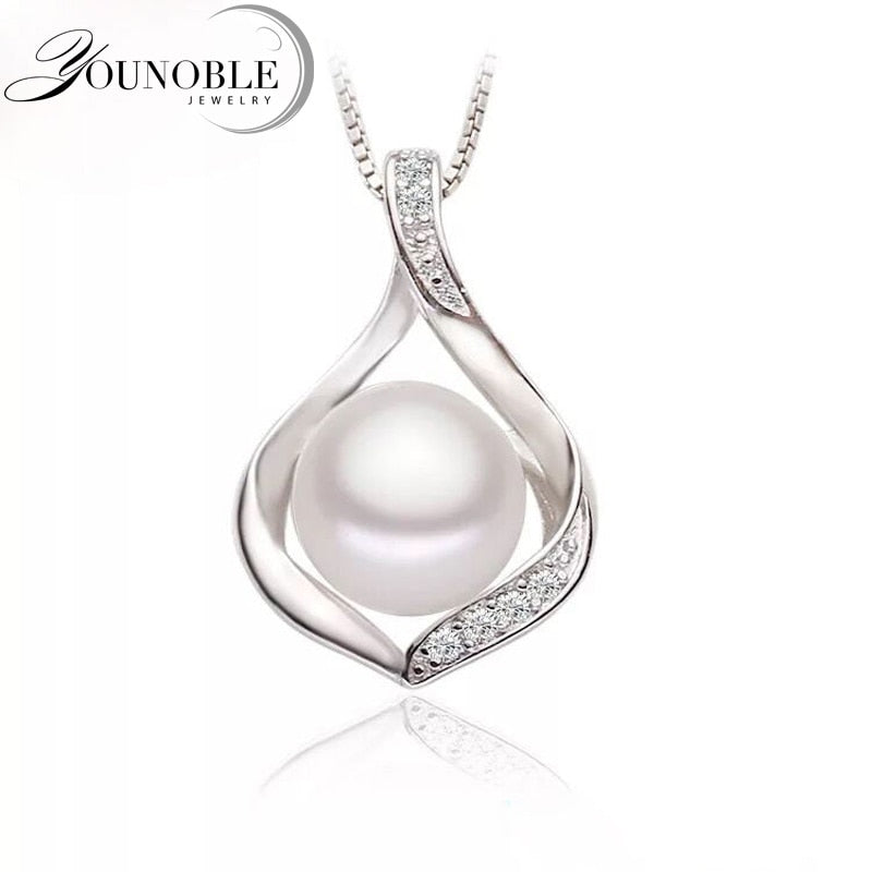 |200000226:29#white pearl pendant